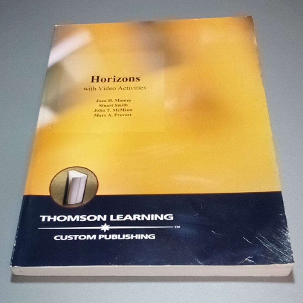 French Horizon's w/ Video Activities Workbook Paperback Joan Manley